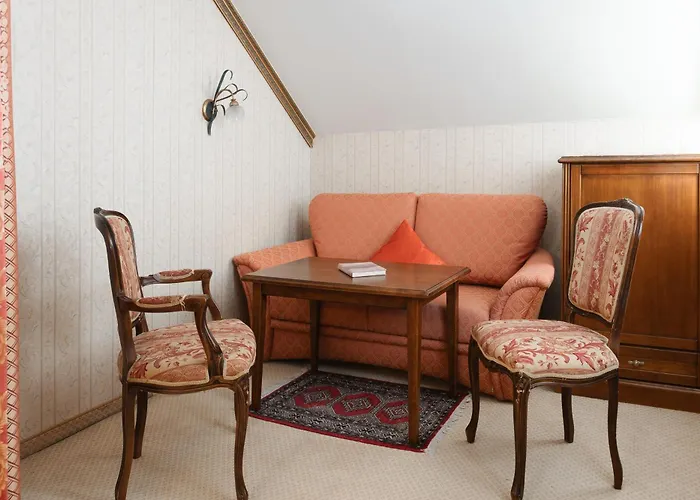 Schlosshotel Seewirt 4*